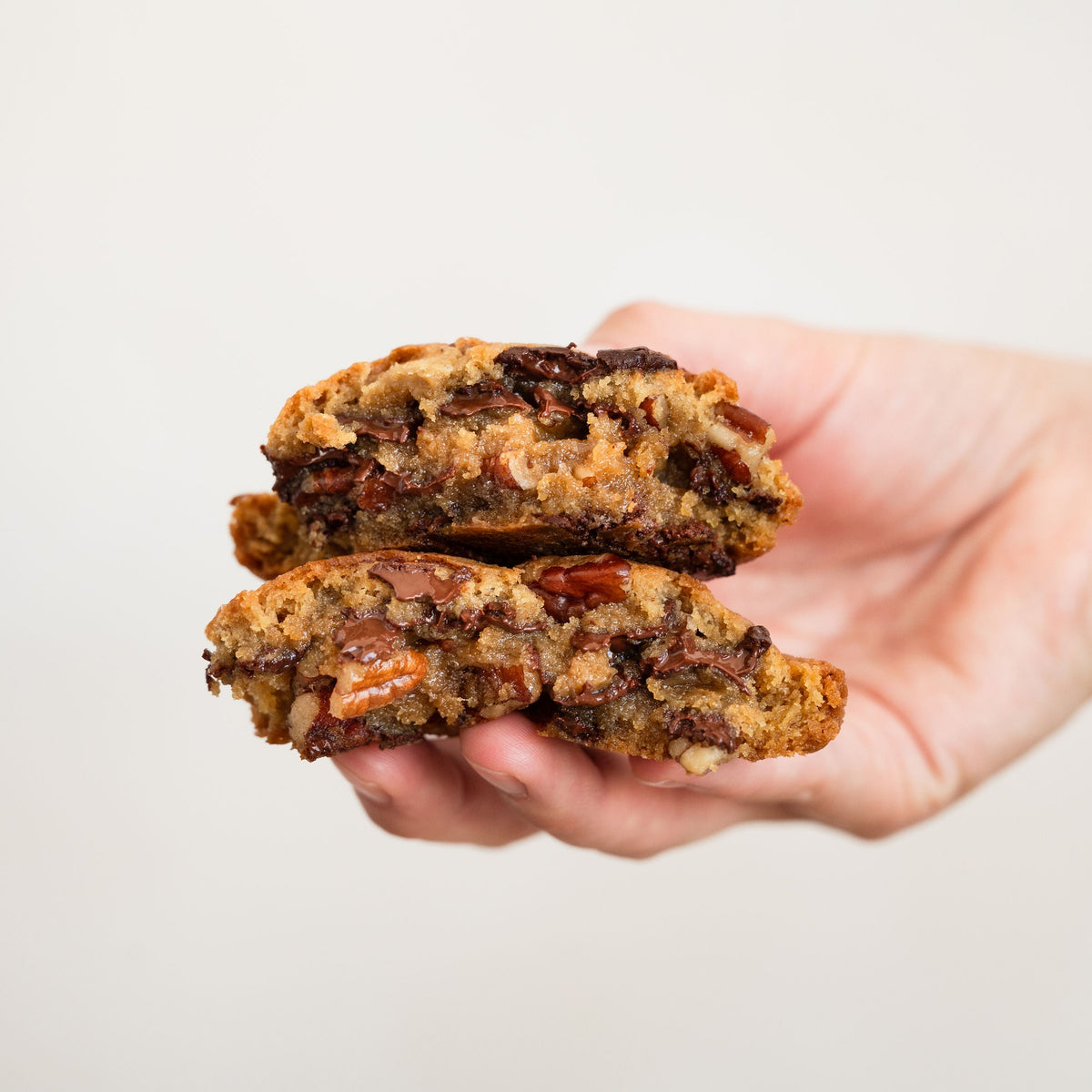 Galleta de chocolate con nuez