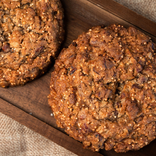 Galleta de avena, arándano y nuez